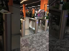 장애인들을 위한 맞춘 변동 장벽 회전식 십자문 보안문